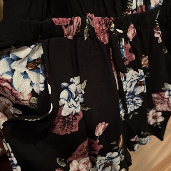 NWOT small black floral romper - Picture 3 of 11